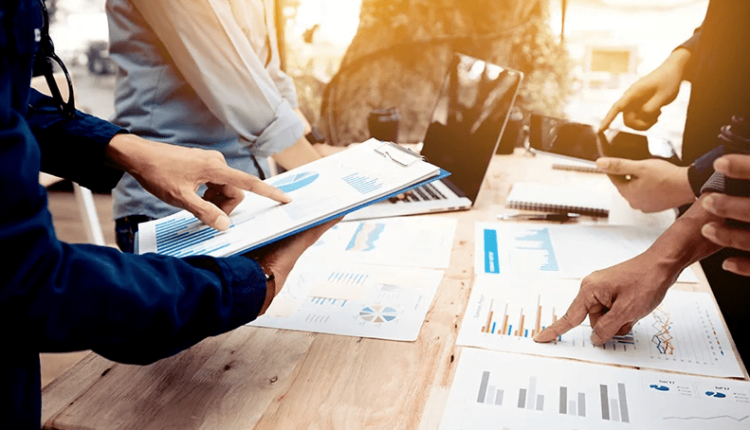 التقارير المالية والقوائم المالية