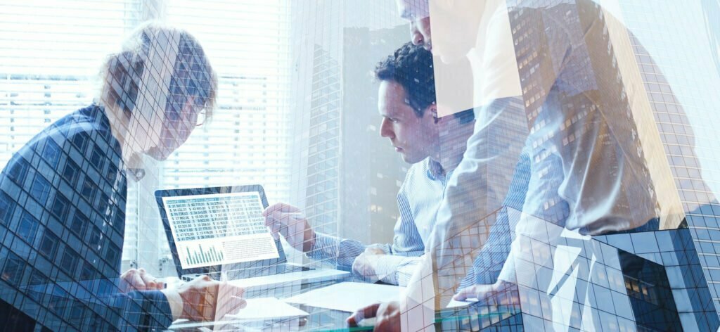 الفرق بين تخصص الإدراة العامة وإدارة الأعمال